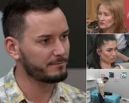 Ionuț a ieșit din emisiunea live și și-a făcut bagajele ca să plece acasă.  Ce s-a întâmplat cu el: https://a1.ro/1052686