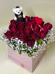 Lovely Red Box Rose | Ateşgülü Çiçek