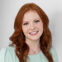 Sarah Koch's Instagram, Twitter & Facebook