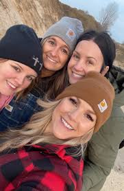 Andrea Klahn (@aklahn) • Instagram photos and videos