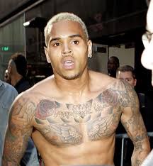 Angel Wings Diamond And Rose Flowers Chest Tattoo Of Chris Brown Jpg 510 553 Chris Brown Chest Tattoo Chest Tattoo Men Cool Chest Tattoos