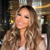 Allie Leon Email & Phone Number