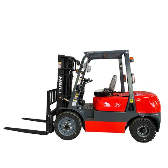 Nissan JPD90Y Forklift