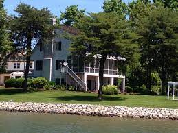 what about bob house house styles smith mountain lake house