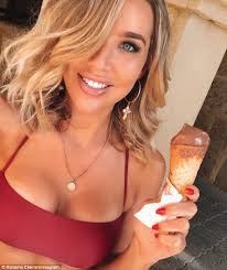 Natti natasha — me estás matando 02:58. Love Island Star Natasha Webster Lets Off Steam About Her Broken Boots In A Social Media Rant Express Digest