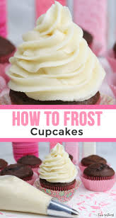 Now apply the crumb coat to the whole cake, then chill the cake for 15 to 30 minutes. How To Frost Cupcakes Two Sisters
