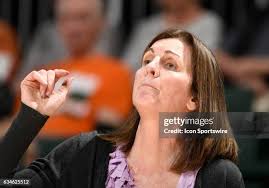 211 Joanne Lewis Photos & High Res Pictures