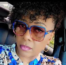 Happy Valentine's Day, Barack Obama! I couldn't have asked for a better  partner to navigate life with. Love you! ​​💘 Photo credit: Amos Jackson III