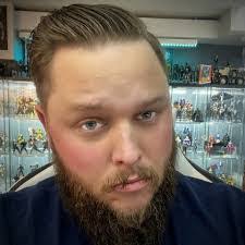 Anthony Varnum's Instagram, Twitter & Facebook