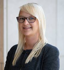 Jill Burnette's Instagram, Twitter & Facebook