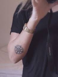 Perfect for the ones who are obsessed with the small simple tattoo designs. 18 Best Easy Arm Tattoos Pictures Crayon