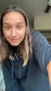 annasealey (@sealeyf)