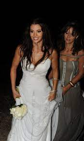 H μαρία κορινθίου θα ερμηνεύσει τον «επιτάφιο θρήνο». Oi Prwtes Fwto Apo Ton Gamo Korin8ioy Aibazh Gossip Tv Gr