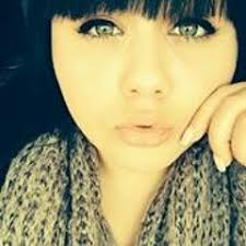 Stream Laura Abbas music