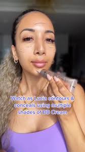 Lucia Jacobsen's Instagram, Twitter & Facebook