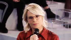 In questo momento ho veramente voglia di trovare un mio equilibrio», commenta. Amici 2021 Arrivano Emma Marrone E Alessandra Amoroso Dilei