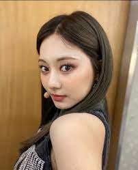 Chuang 2021, produced by tencent video, is a variety show of an international boy group formation. Twice Tzuyu Skincare Routine 2021 This Shocking Beauty Secret Helps Songstress In Keeping Her Skin Glow And Hydrated Kpopstarz