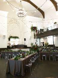 Gold Standard Performs For Cincinnati Wedding At Historic Transept Gold Standard Cincinnati Wedding Venues Cincinnati Weddings Wedding