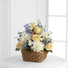 Flowers emanate positivity and add more liveliness to the spirit everyone is driven by on special occasions. Flower Delivery Usa Send Flowers To America Interflora India
