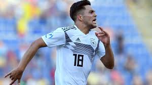 Wer darf mit, wer bleibt daheim? Dfb Kader Joachim Low Beruft Erstmals Nadiem Amiri Eurosport