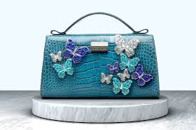 Made by some of the elite and giant fashion brands and designers in the world, these purses can cost thousands, tens of thousands and you won't believe this even million. The World S Most Expensive Bag Costs 6 Million And It S Not A Chanel Or Hermes
