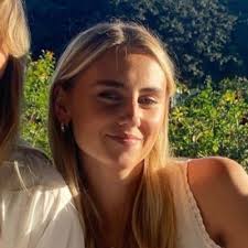 I am so excited to share that I have officially graduated from the The  University of Queensland with a Bachelor of Commerce and Economics majoring  in Accounting and International Trade and Finance.… |