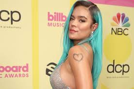 La artista colombiana karol g hace su aparición en los billboard music awards 2021 con sus más recientes éxitos bichota y el makinon desde el. Karol G Performs Bichota El Makinon In 2021 Billboard Music Awards Debut