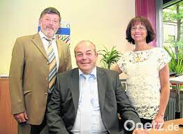 Browse the user profile and get inspired. 54 Jahriger Padagoge Wird Neuer Schulrat Und Tritt Damit Die Nachfolge Von Gunther Werner An Schulamt Rudolf Hofmann Fullt Die Lucke Onetz