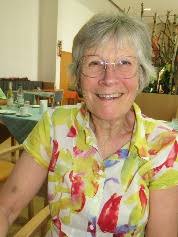 Wofür sich ehrenamtliche Mitarbeiter im Wohnstift einsetzen und warum sie  sich für dieses Engagement entschieden haben