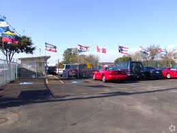 We have car dealers that can help you narrow down for a new or used car and understand the intricacies of auto financing, providing you with the bad credit. 9737 Harry Hines Blvd Dallas Tx 75220 Auto Sales Office W Multi Dealer Car Lot Loopnet Com