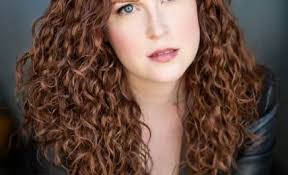 Courtney Decamp's Instagram, Twitter & Facebook