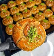 pasta borek tatli tarifleri on instagram zeynkurabiye pastane tatlilarina tas cikaran daha lezzetli bir tarif bu mutlaka deneme gida ascilik pastaneler