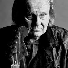 Let's all give the founder of this group Eric guitar man Walter a Happy  Birthday 🎂🎈🎁 shout out