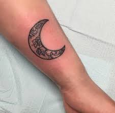 160 Mystifying Moon Tattoo Designs And Meanings Awesome Check More At Http Fabulousdesign Net Moon Moon Tattoo Designs Moon And Rose Tattoo Tattoo Designs
