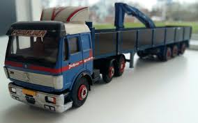 Schaal 1 87 Herpa Zelfbouw Mercedes Benz 2035 Ls 6x2 Grossraum Met Spoorloperoplegger Van Mulder In Kantens Vehicule Camion