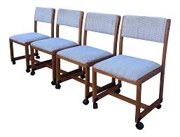 They require a little more. Oak Kitchen Chairs With Arms