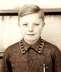 Purple Triangles—“Forgotten Victims” of the Nazi Regime. A Story of  Remarkable Resistance. Guide ...