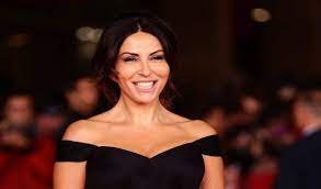 Si laurea in architettura al politecnico di milano e si specializza con un corso su finanza e direzione aziendale nel settore immobiliare presso la. Flavio Cattaneo Husband Sabrina Ferilli A Love That Resists World Today News