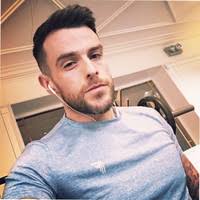 40+ "Simon Sweeney" profiles