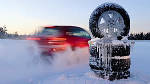 Einen konkreten zeitpunkt, bis wann die winterreifen spätestens aufgezogen sein müssen, werden sie in der straßenverkehrsordnung jedoch vergeblich suchen. Winterreifenpflicht Wann Sind Winterreifen Pflicht Leben Wissen Bild De