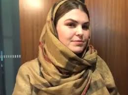 Annabelle natalie gibson is an australian convicted scammer and pseudoscience advocate. Belle Gibson Has Been Adopted By Ethiopian Community In Melbourne Nz Herald
