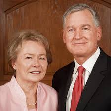 New mission presidents