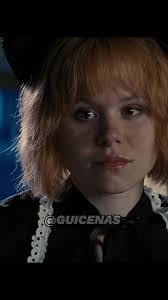 Kim Pine's Instagram, Twitter & Facebook