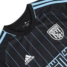 West Bromwich Albion Unveil 2016 17 Away Jersey Soccer365