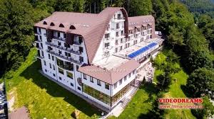 Hotelul are şi piscină interioară. Complex Turistic Valea Cu Pesti Lacul Vidraru Contact Direct
