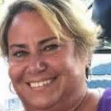 Darlene Tavares's Instagram, Twitter & Facebook