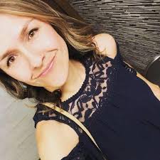 Hanson Virginia L MD, Monterey, CA 93940, US