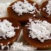 Boleh juga dimasukkan satu atau dua helai daun pandan dalam bancuhan supaya kuih kaswi lebih wangi. Https Encrypted Tbn0 Gstatic Com Images Q Tbn And9gcr3rqvlvu Gebtkyea5u9ao2gba8xajasoikqobntvjhzjrzjpg Usqp Cau