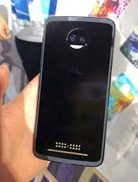 Descubre cuál es mejor y su puesto en la clasificación de teléfonos móviles. Moto Z2 Force Photos Leaked Along With New Moto Mods And Carrier Availability Phandroid