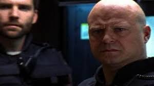 The Shield, Season One: original sin and Vic Mackey steps